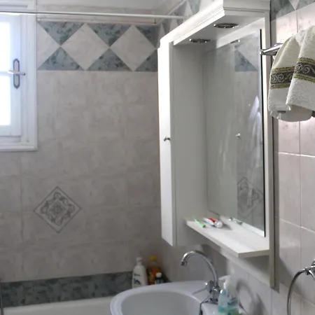 Tatil Evi νάξιον εστί 2 - διαμονή στον κυνίδαρο της νάξου Kinitharos